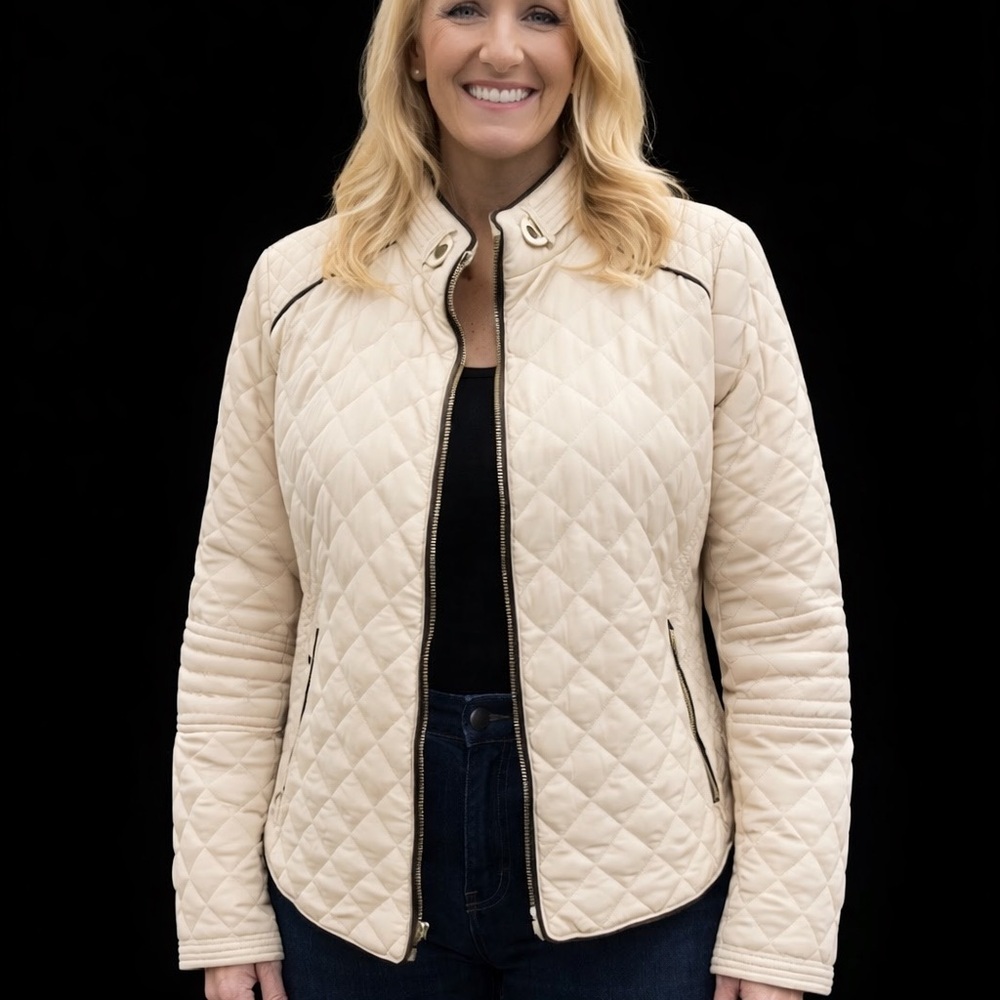 Love Tree Women's Ivory Quilted Puffer Jacket Size Large - Picture 7 of 7